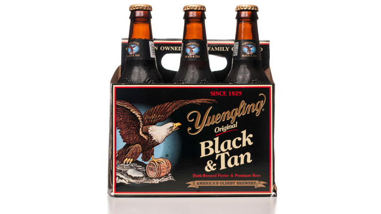 a 6-pack of Yuengling black & tan