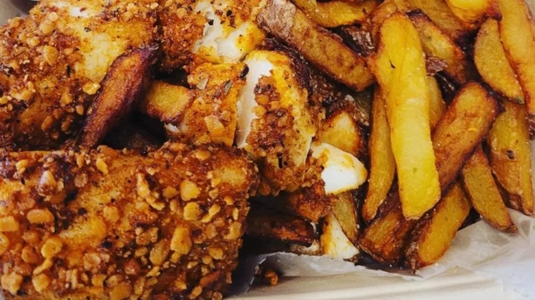 Fish coated with gluten-free batter and fries