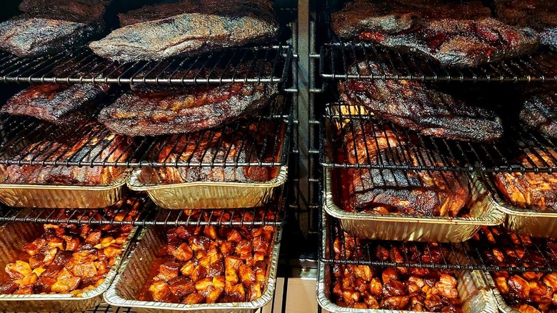 JR's Rhodehouse BBQ PIT racks of meat