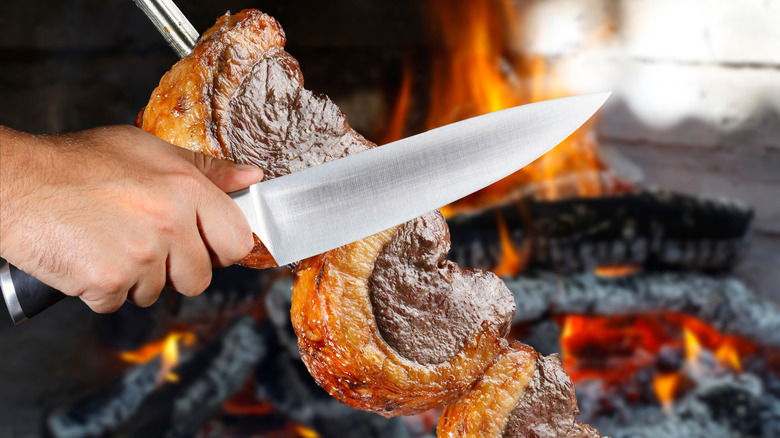 slicing picanha