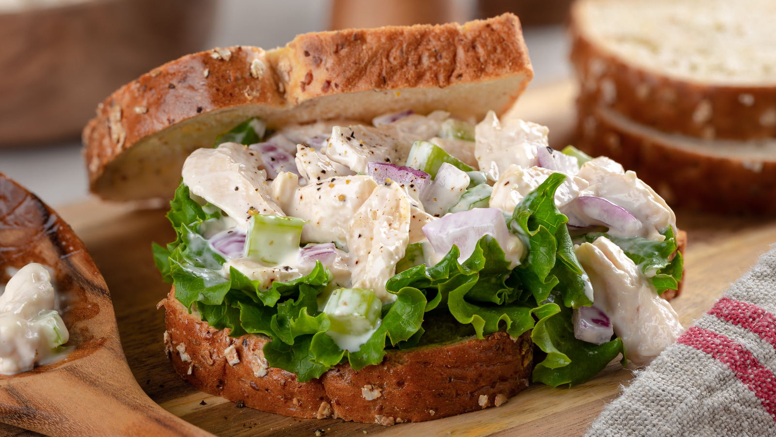 how much chicken salad for 20 sandwiches