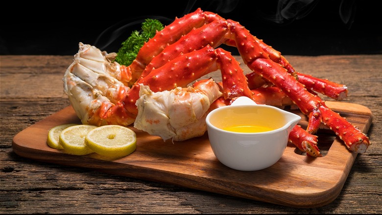 crab legs butter and lemon 