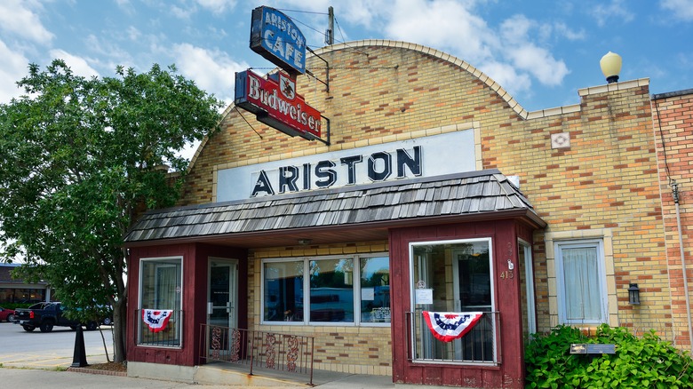 Ariston Cafe storefront in Litchfield, Illinois