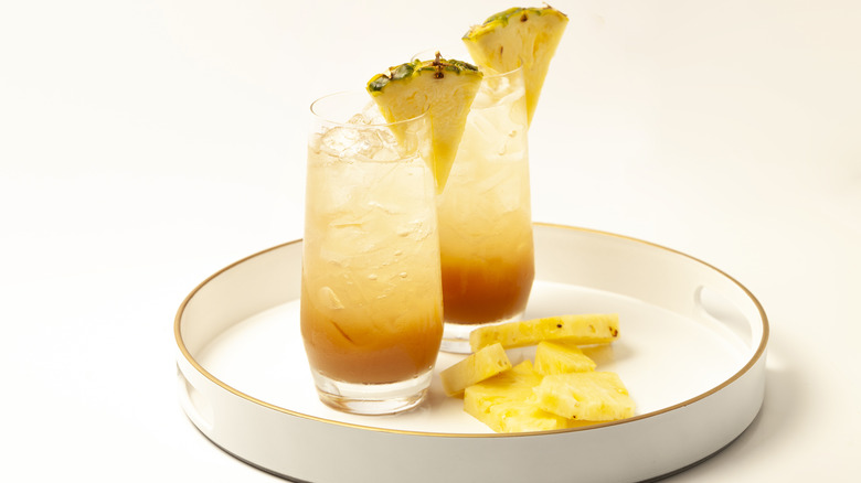 pineapple juice cocktail