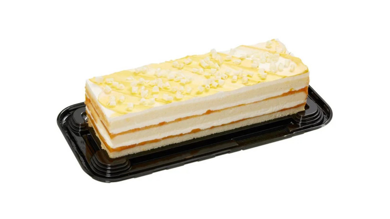 Costco's peaches and cream cake