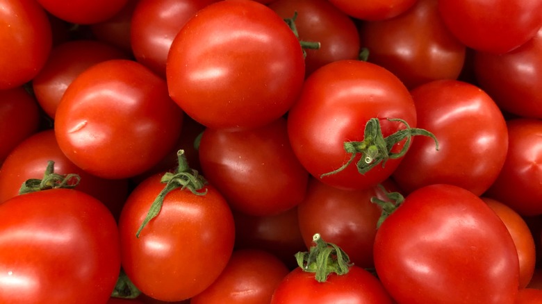 Ripe tomatoes