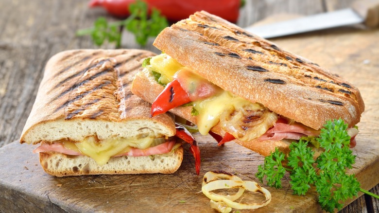 panini sandwich melted cheese peppers