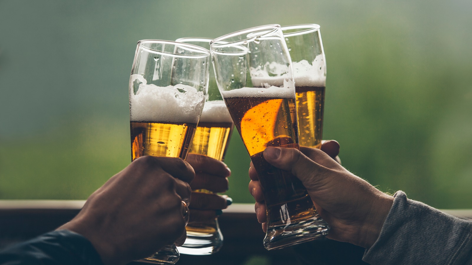 The Beer With The Lowest Calories Might Surprise You