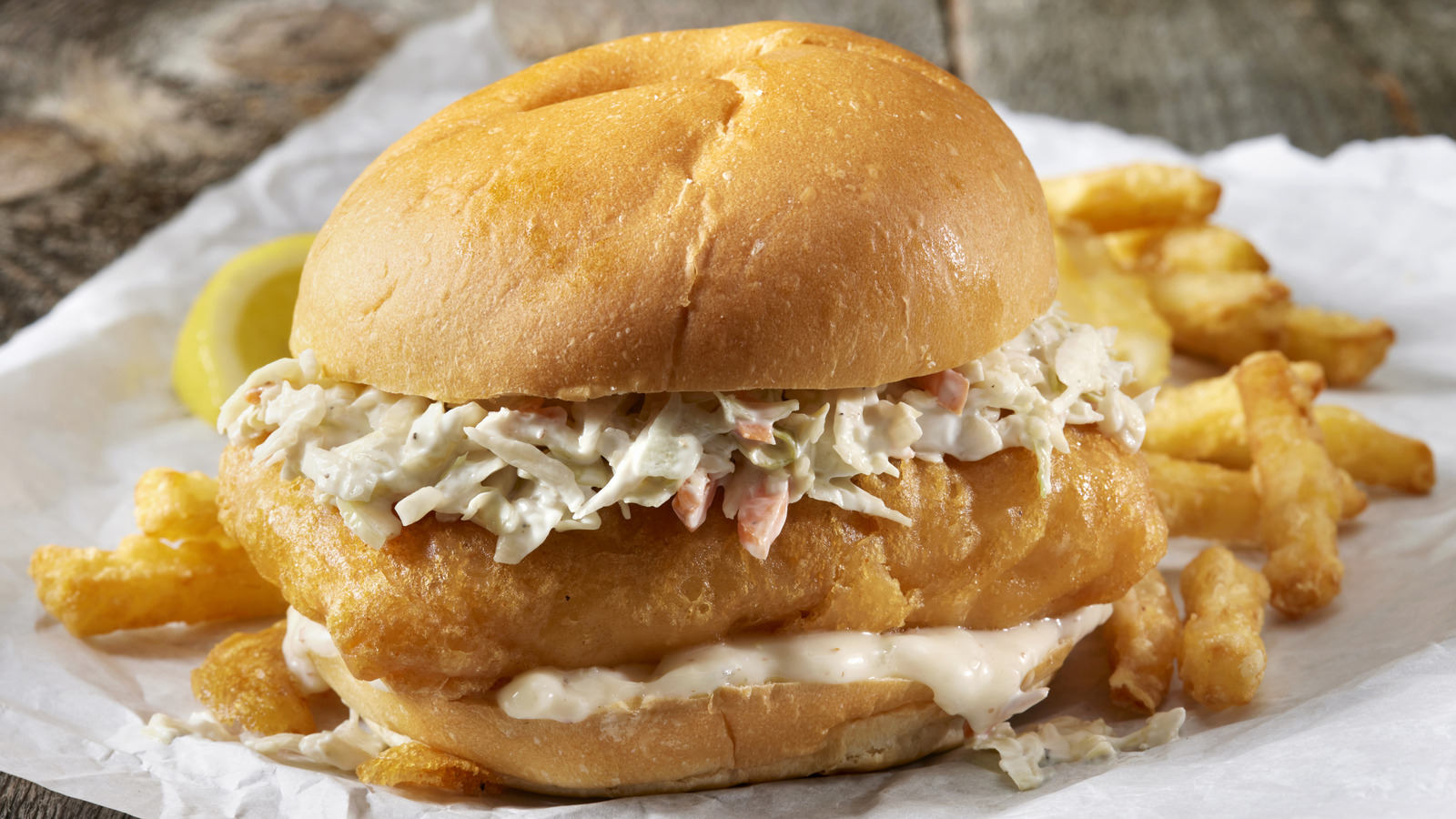 <a href="https://www.mashed.com/1787841/popeyes-chicken-chain-limited-time-fish-sandwich/" target="_blank">The Beloved Chicken Restaurant With A Fish Sandwich Only Available Once A Year</a>