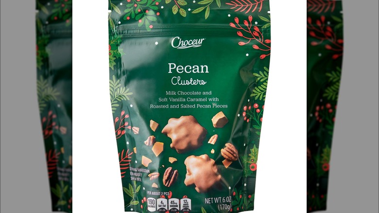 Choceur Winter Pecan Clusters