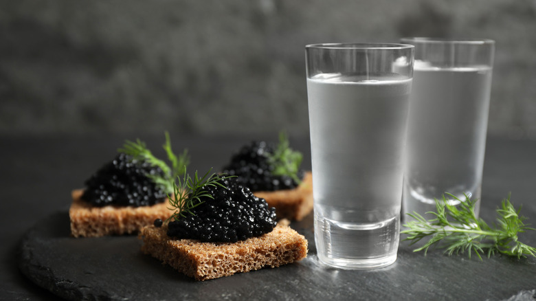 caviar on toast with vodka