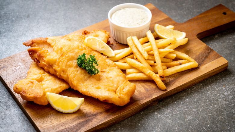 Fried haddock with sides 