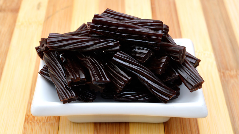 licorice twists