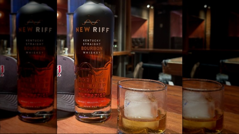 bottle and glass of New Riff