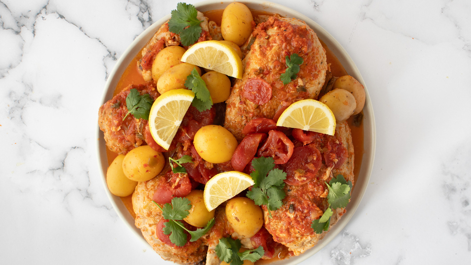 The Best Chiles To Use If You Can't Find Piri Piri Chicken's Namesake