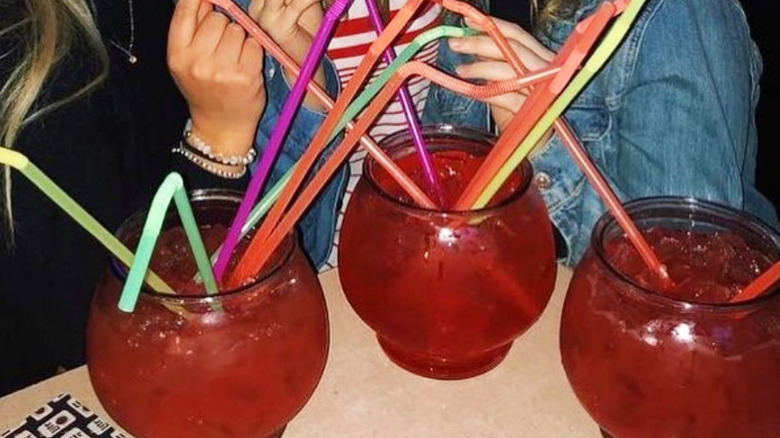 Duffy's Tavern Lincoln Nebraska Fishbowls