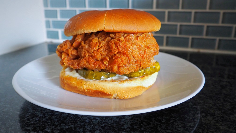 Popeyes fried chicken sandwich copycat