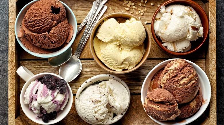 ice cream bowls on tray