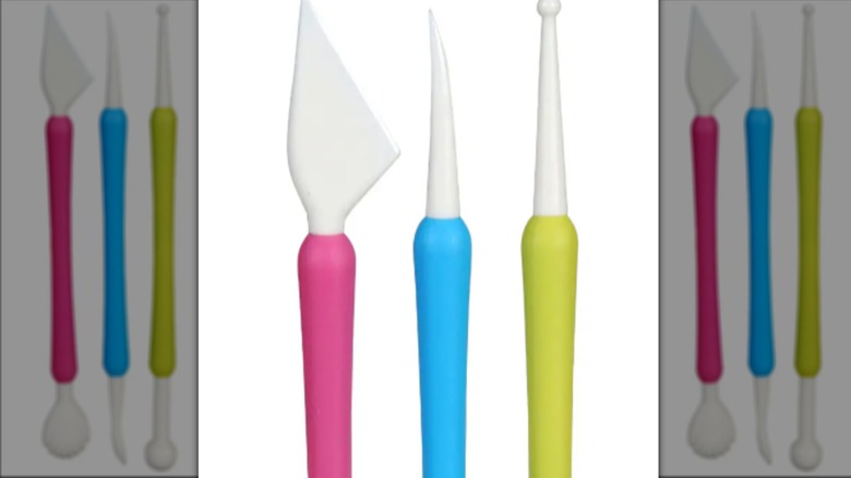 Colorful Viola Cake Decorating Tools