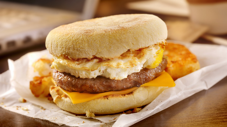 The truth about eggs on fast-food breakfast sandwiches