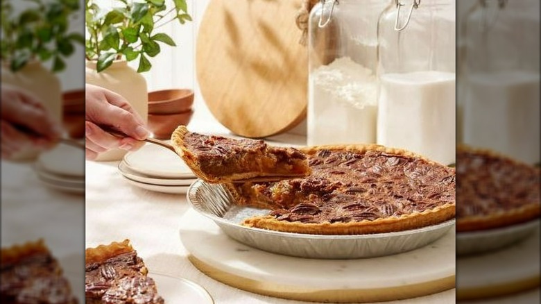 Pecan pie in tin