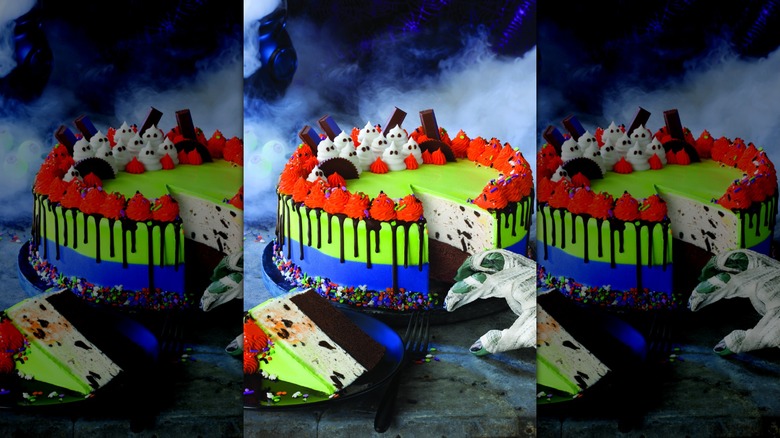 Ghost-themed ice cream cake from Baskin-Robbins