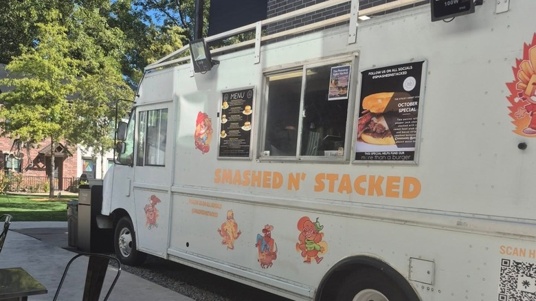 Smashed N' Stacked food truck
