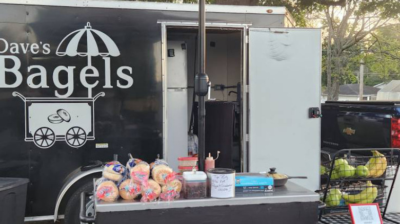 Dave's Bagels food truck
