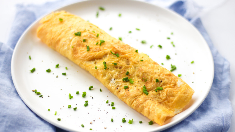 omelete on white plate