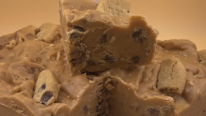 Chocolate chip cookie fudge