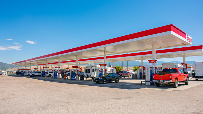 far-away view of a large Exxon gas station