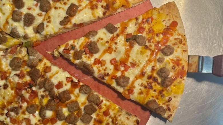 slice of RaceTrac taco pizza
