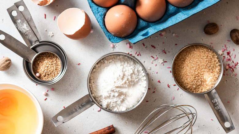 Baking kitchen utensils 