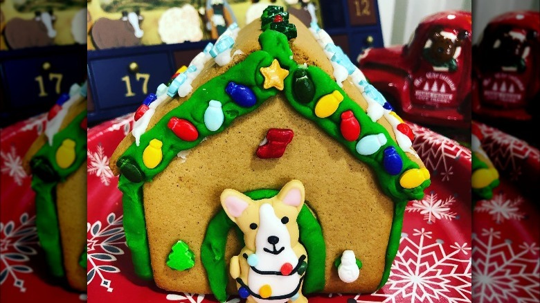   corgi gingerbread doghouse