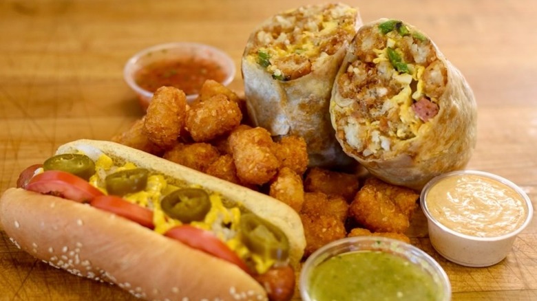 Spread of food from LJ's Lil' Cafe