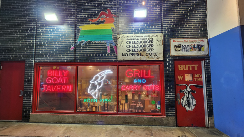 billy goat tavern entrance