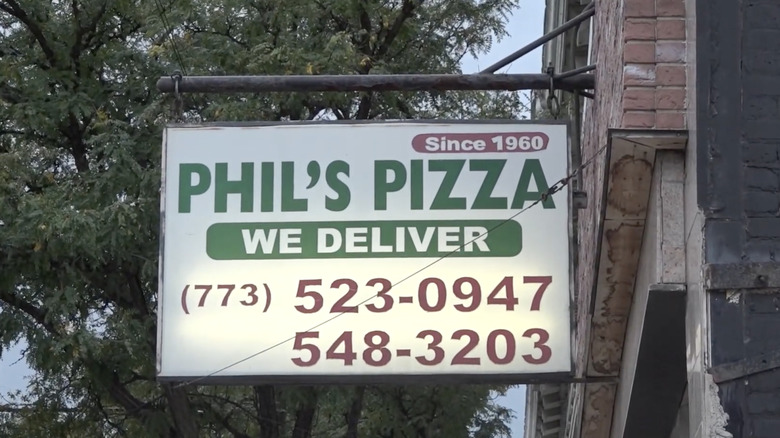phil's pizza exterior sign