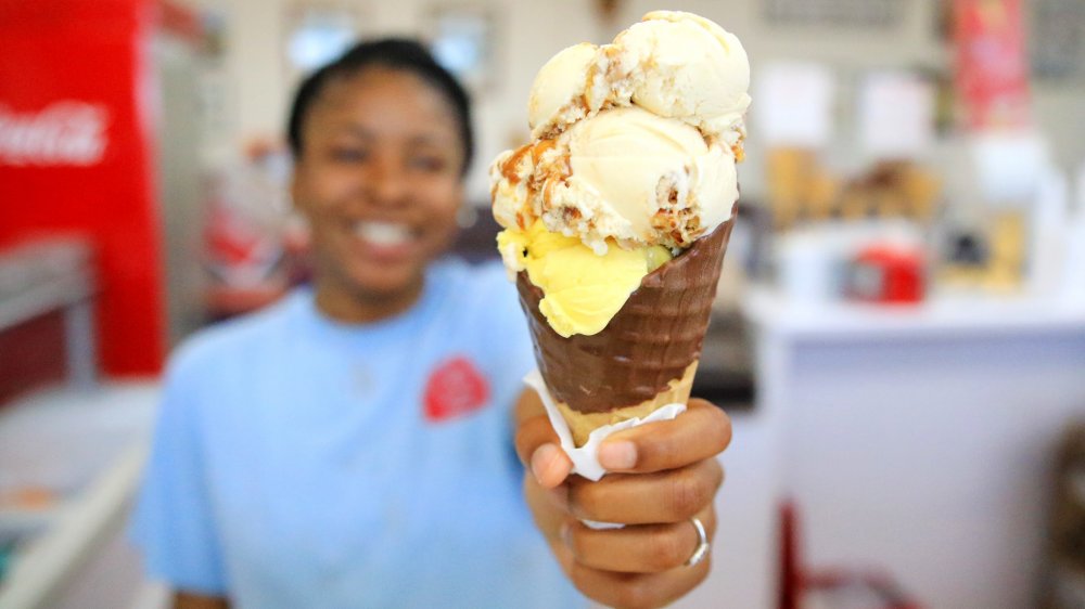 Cammie's Old Dutch ice cream cone