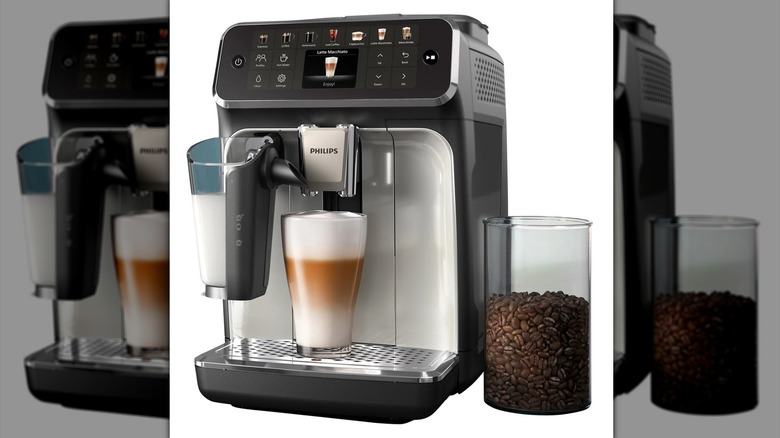 Espresso machine brewing beverage