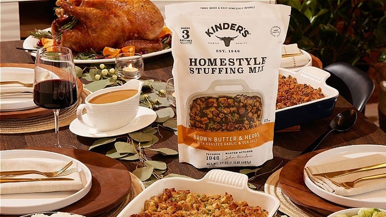 Kinder's Homestyle Stuffing Mix on a table with dinner fixings
