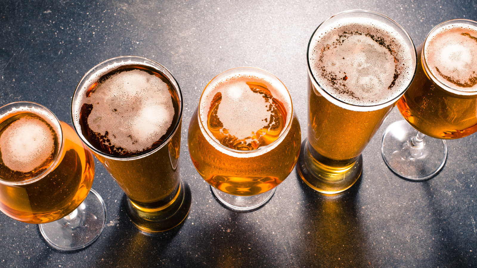 The Best Light Beers To Drink In 2022