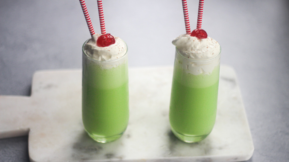 McDonald's Shamrock Shake copycat recipe served