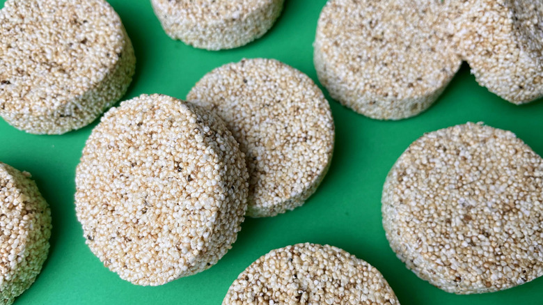 small round Alegrías de Amaranto candies