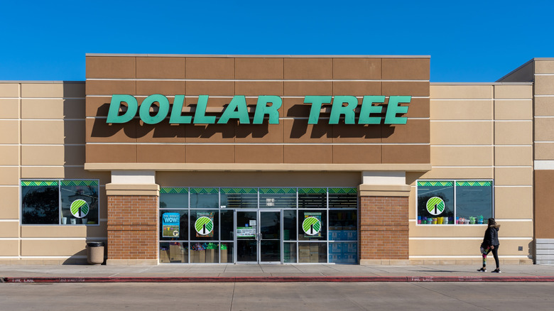 exterior facade of a Dollar Tree store