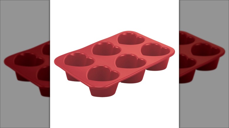 heart shaped ceramic baking tray