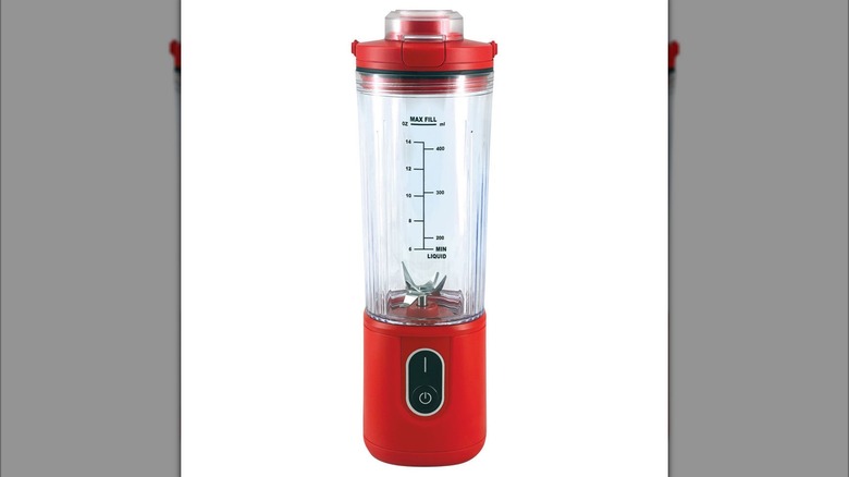 Red portable blender