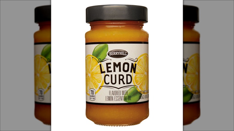jar of lemon curd