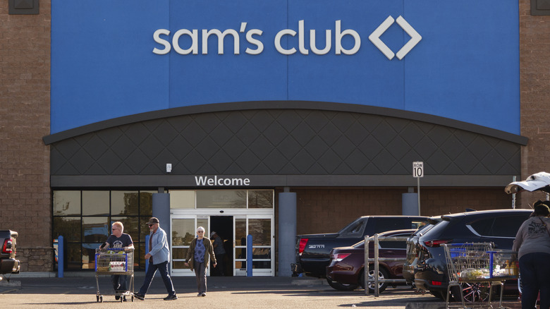exterior of Sam's Club warehouse