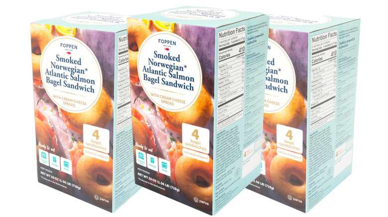 Foppen Smoked Salmon Bagel box