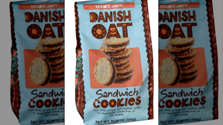 Trader Joes Danish oat sandwich cookies
